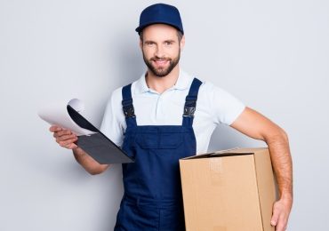 The Benefits of Hiring a Moving Company